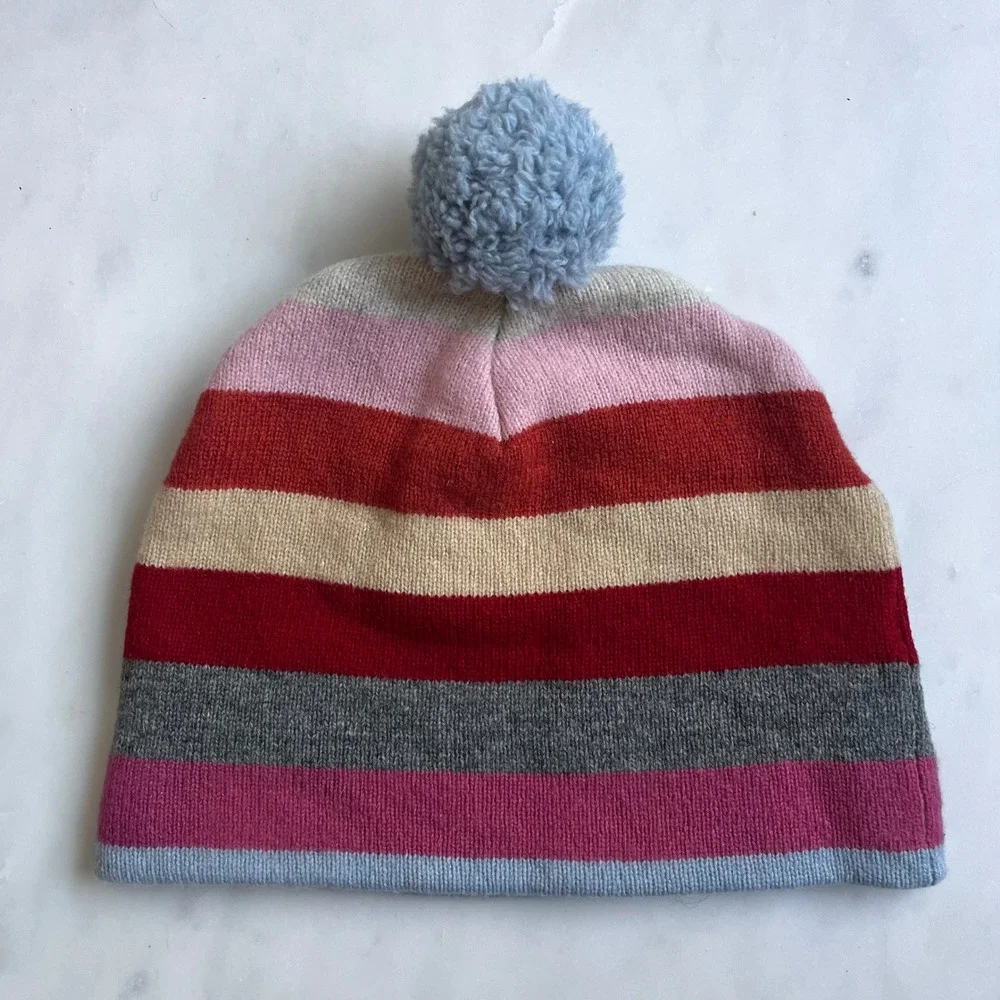 Old Navy 100% Lambswool Vintage Y2K Striped Pom Pom Hat‎